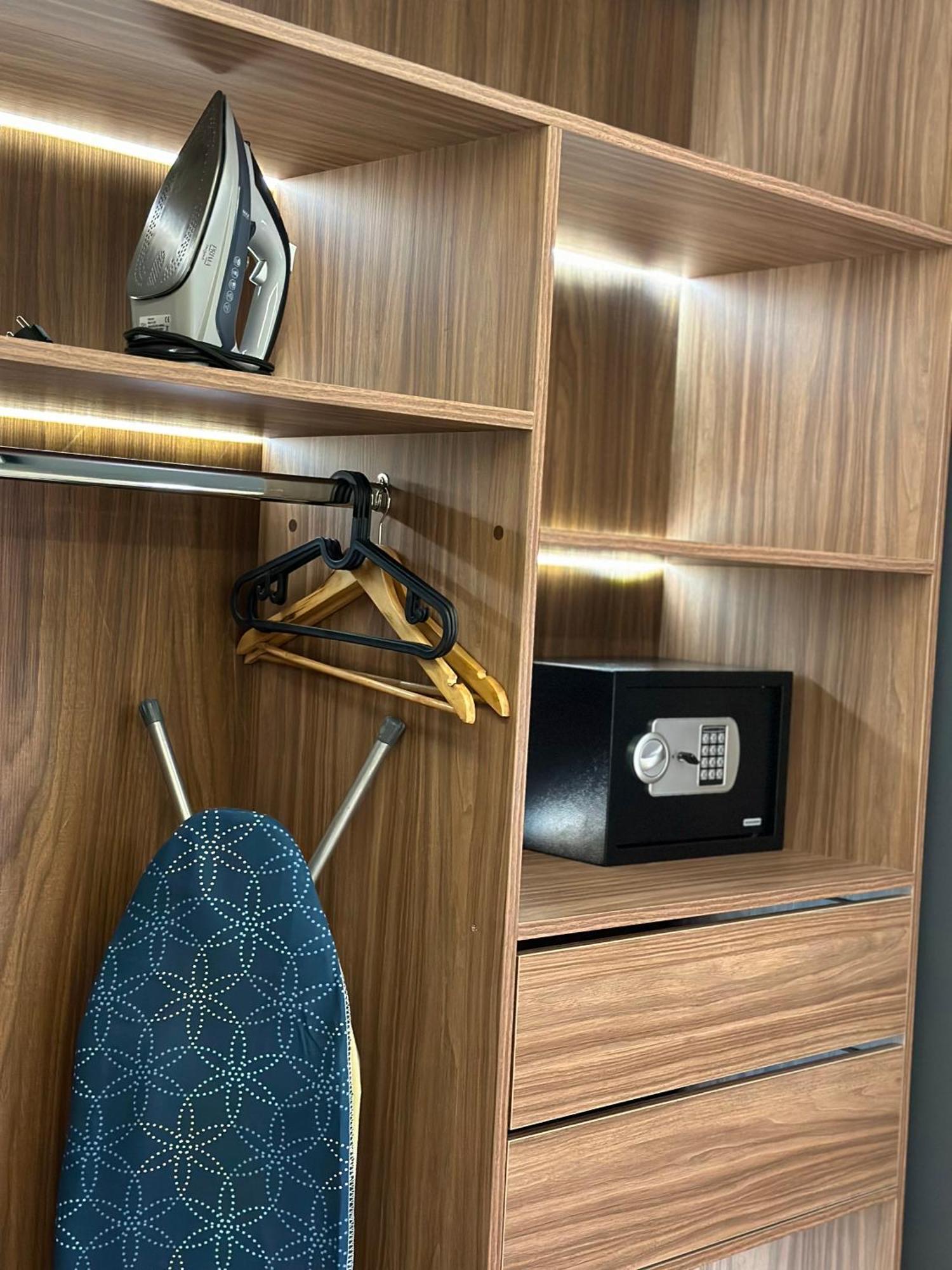 Centrico 3 Tanger Idrissia Apartment Екстериор снимка